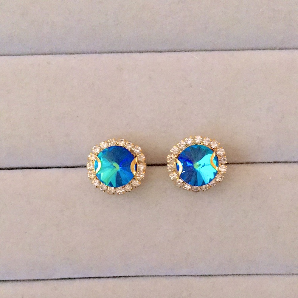 Light Sapphire Aurora Borealis + Gold Rivoli Crystal Halo Earrings - Picture 7 of 11